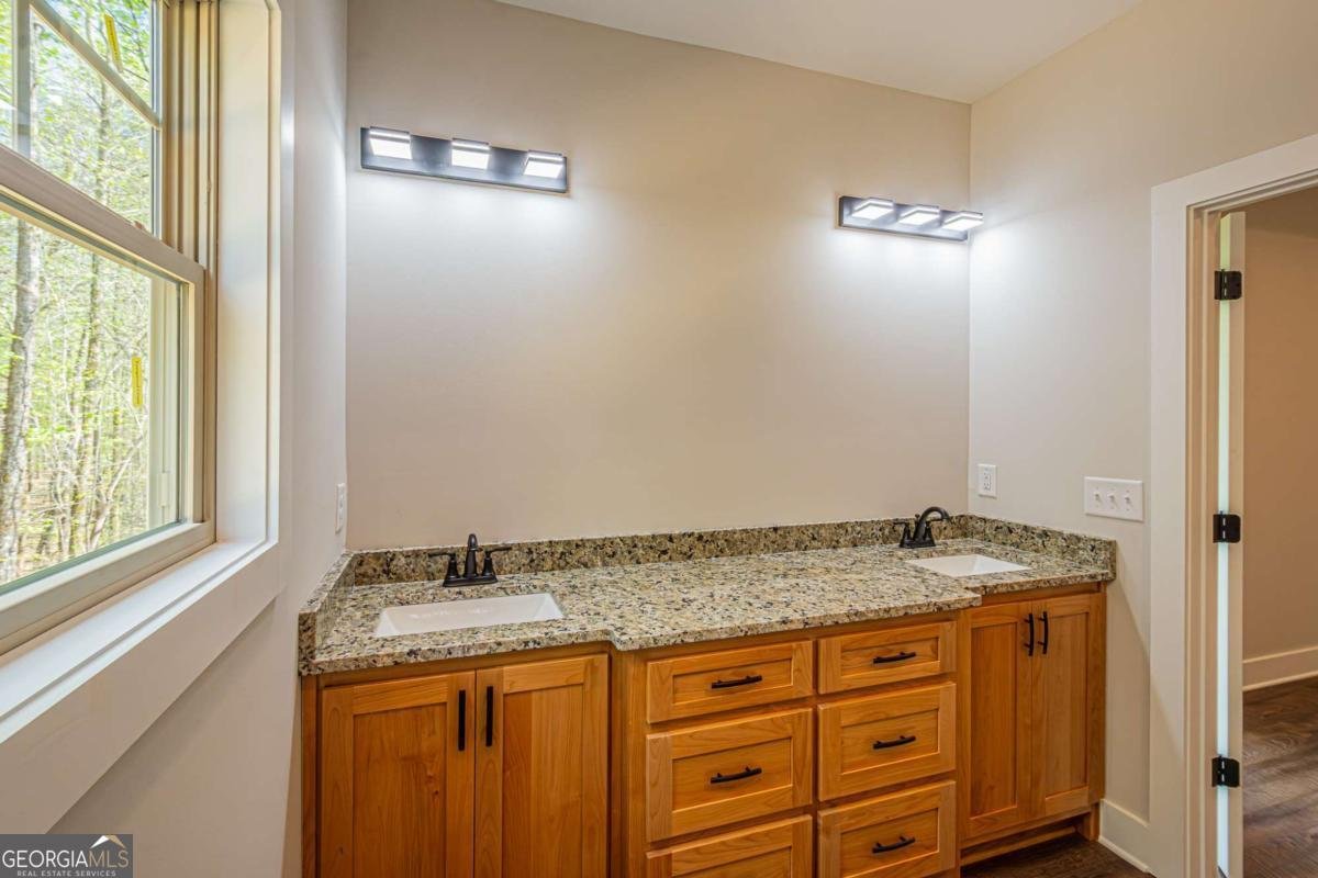 135 Rocky Branch Drive Murrayville - Photo 47