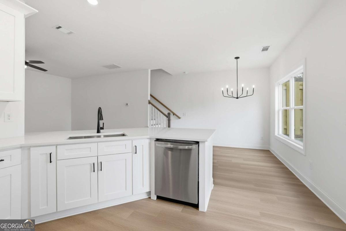 306 Heron Street Ball Ground - Photo 8