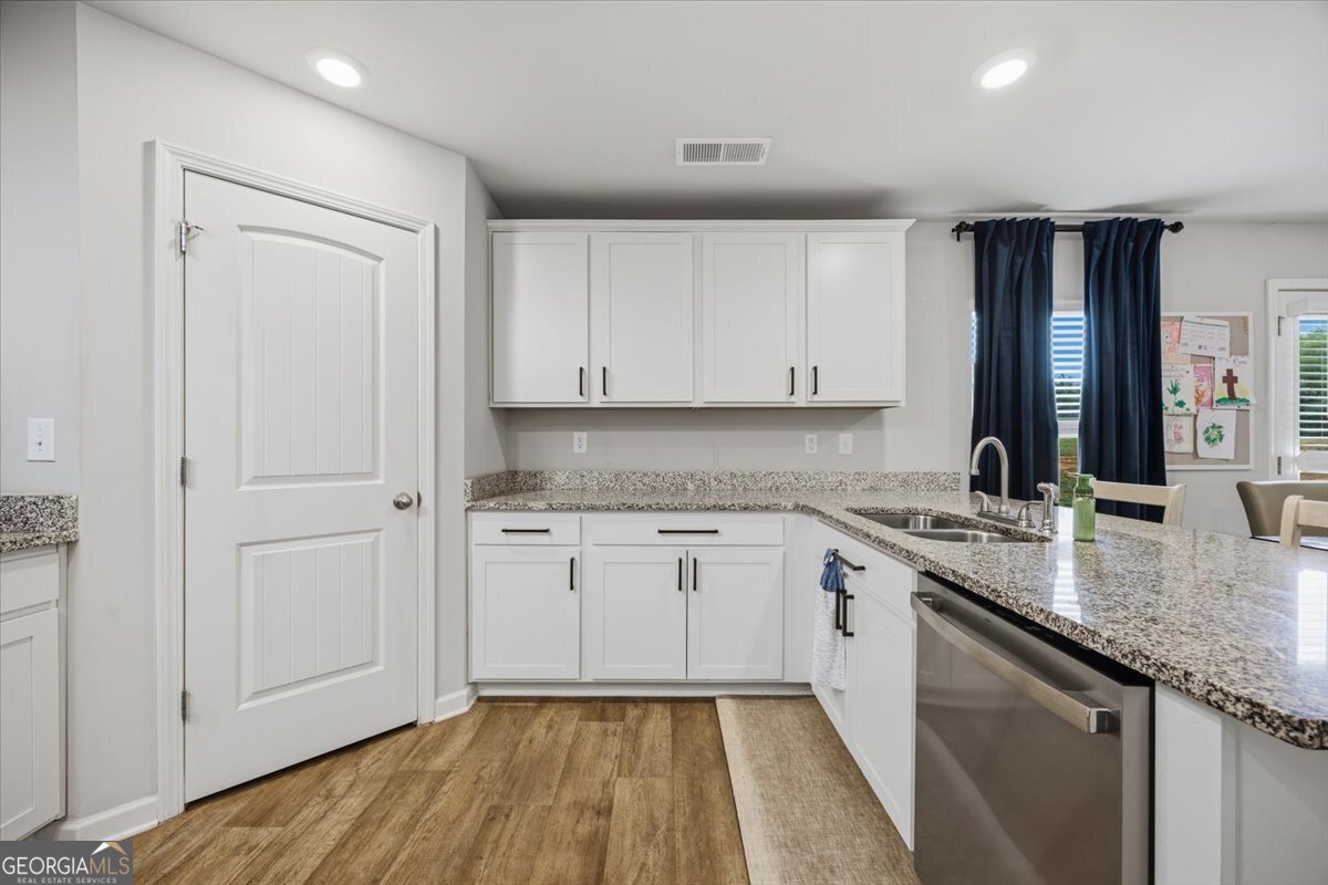 218 Sanders Road Macon - Photo 10