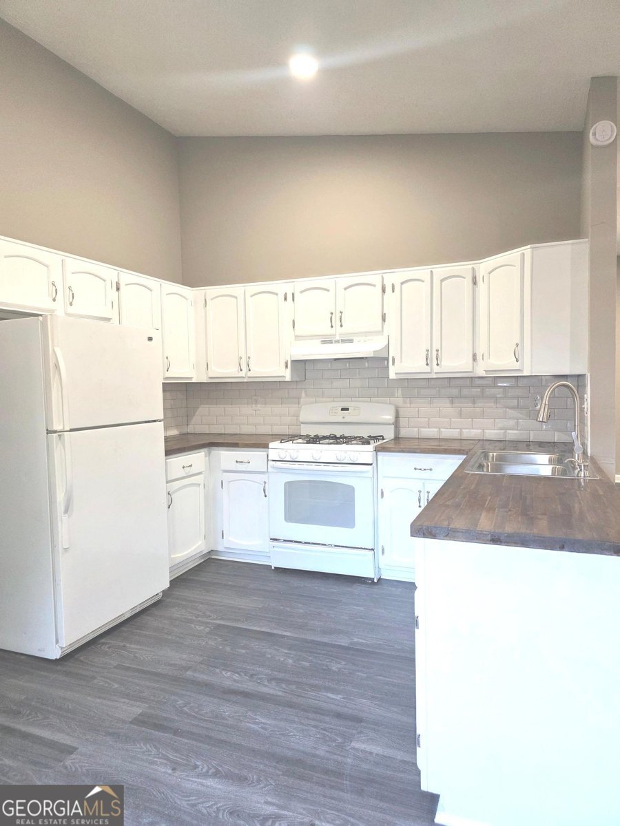 1366 Peninsula Trace Lawrenceville - Photo 9