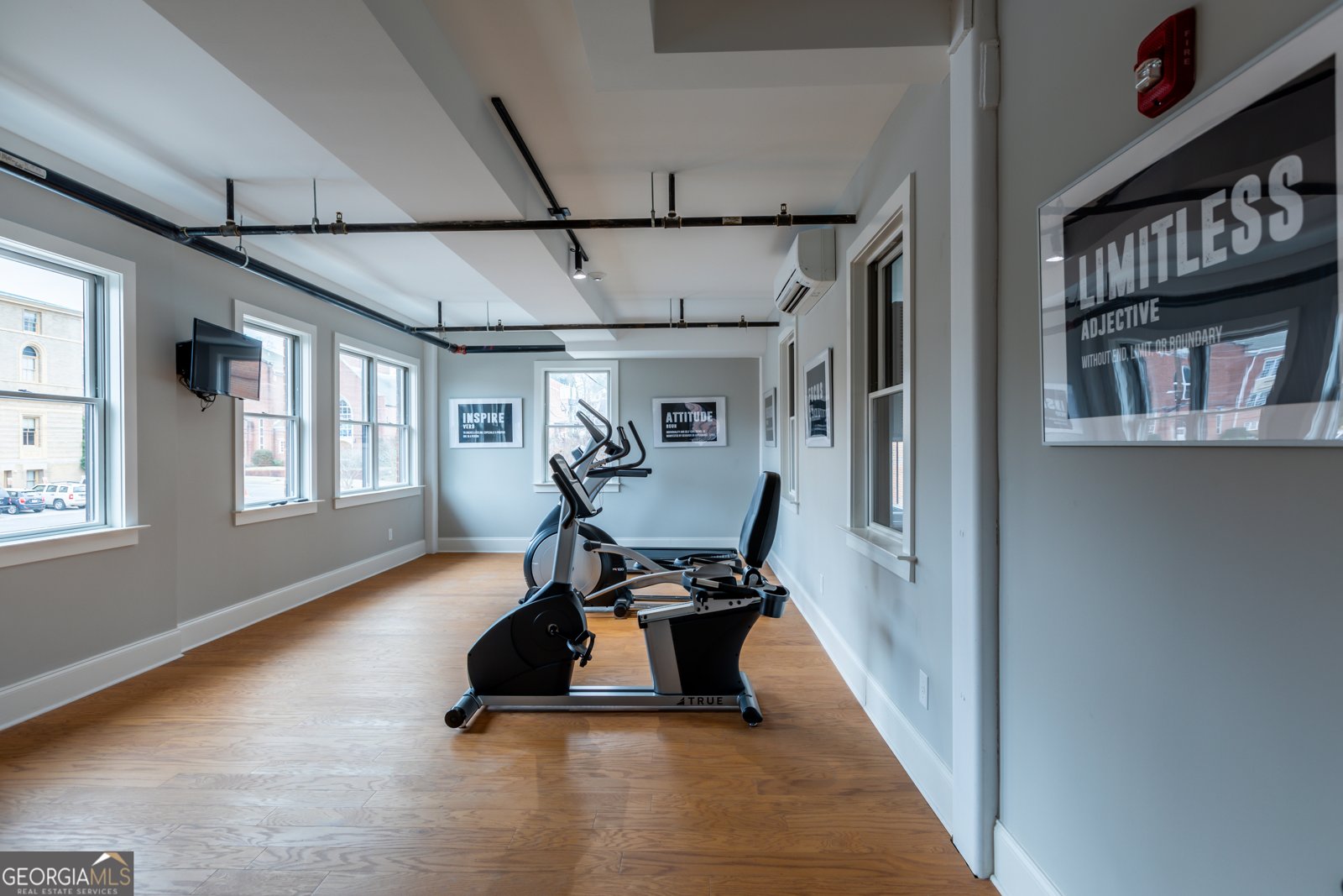 1 3rd Avenue Rome - Photo 27