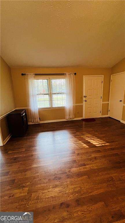 608 Wellington Court Woodstock - Photo 11