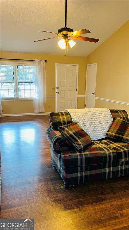 608 Wellington Court Woodstock - Photo 13