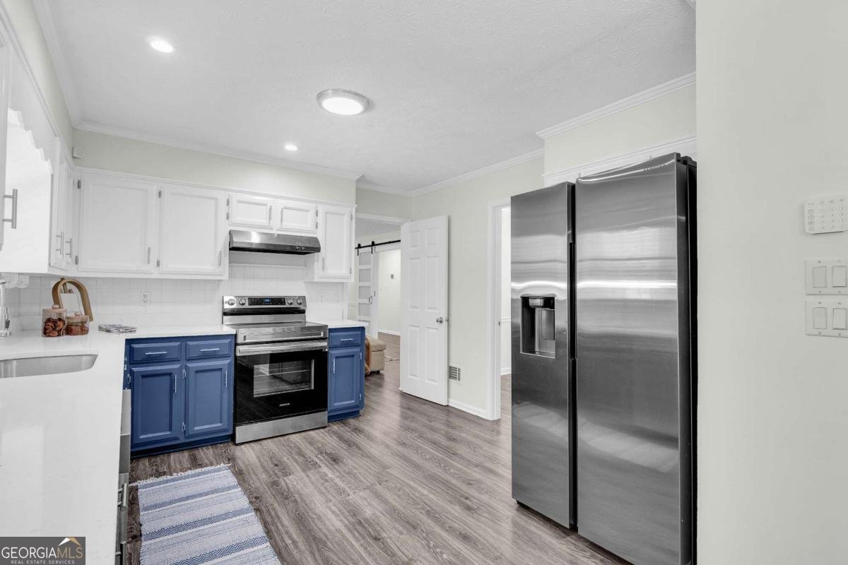 2203 Meadow Drive Snellville - Photo 11