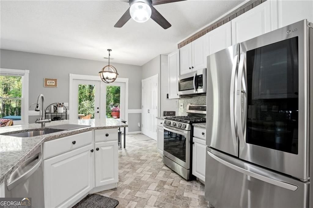 366 Silverthorn Drive Marietta - Photo 11