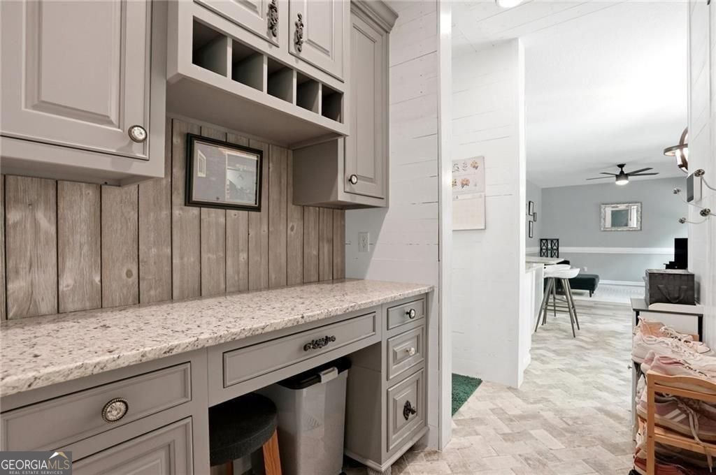 366 Silverthorn Drive Marietta - Photo 12