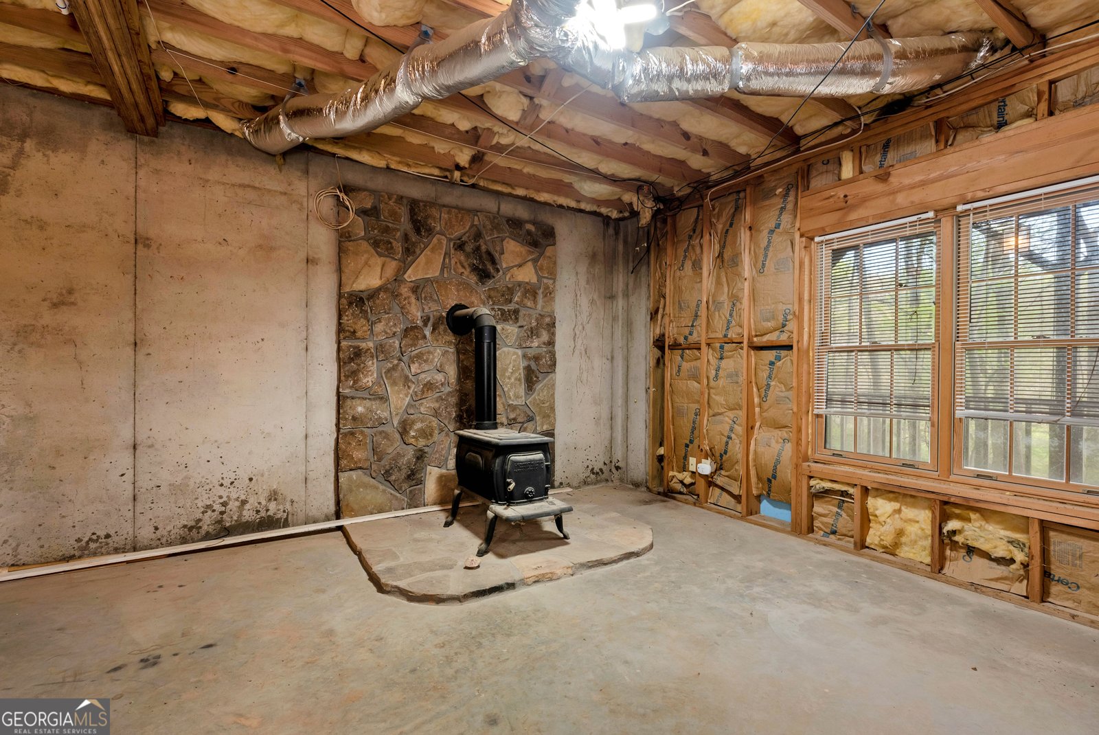 2640 Ben T Huiet Hwy Clarkesville - Photo 35