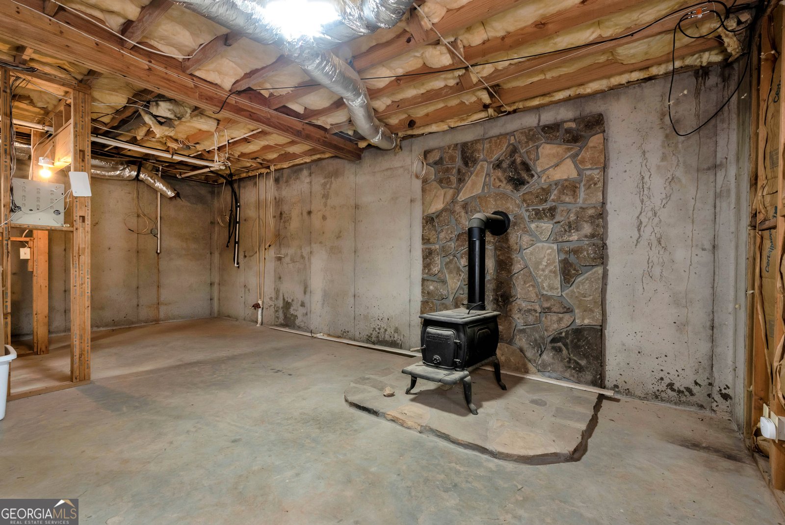 2640 Ben T Huiet Hwy Clarkesville - Photo 36