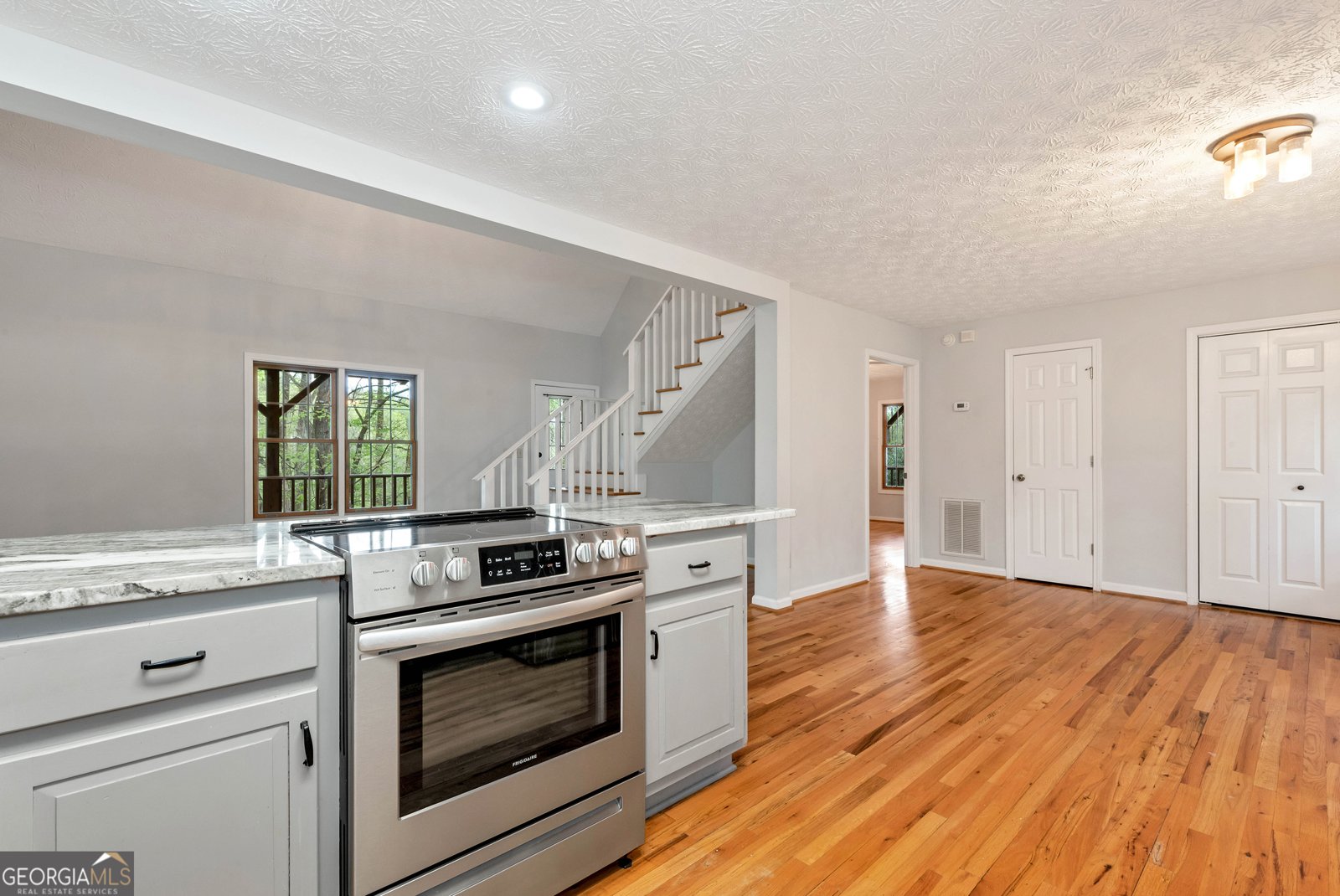 2640 Ben T Huiet Hwy Clarkesville - Photo 8