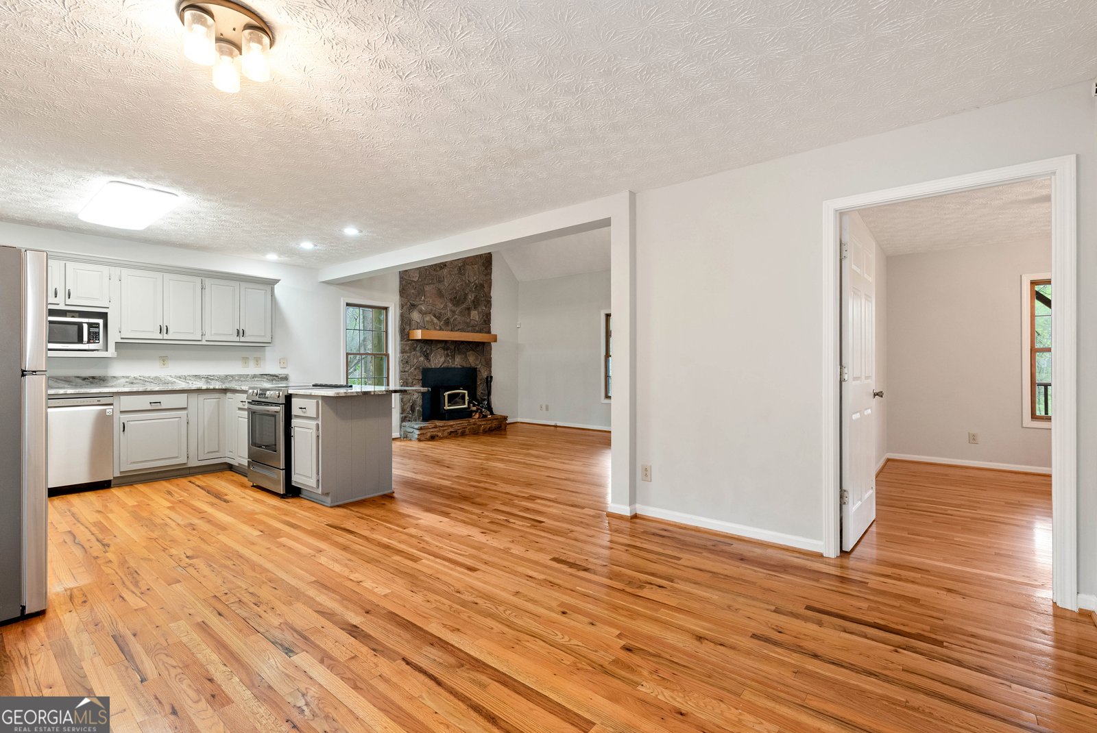 2640 Ben T Huiet Hwy Clarkesville - Photo 9