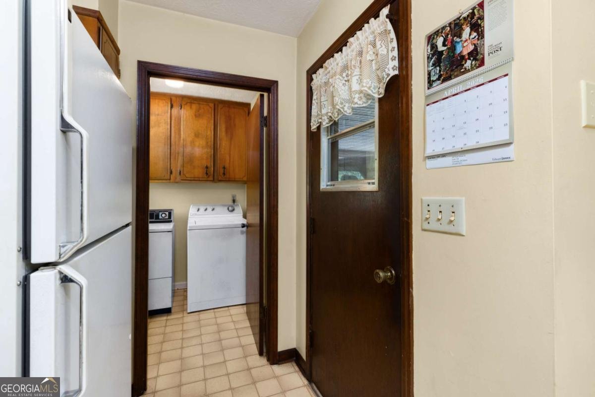 302 Pine Lake Drive Cumming - Photo 11