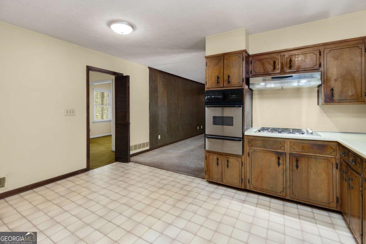 302 Pine Lake Drive Cumming - Photo 6