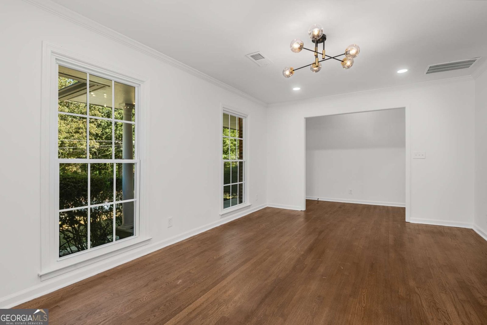 4889 Fairforest Drive Stone Mountain - Photo 11