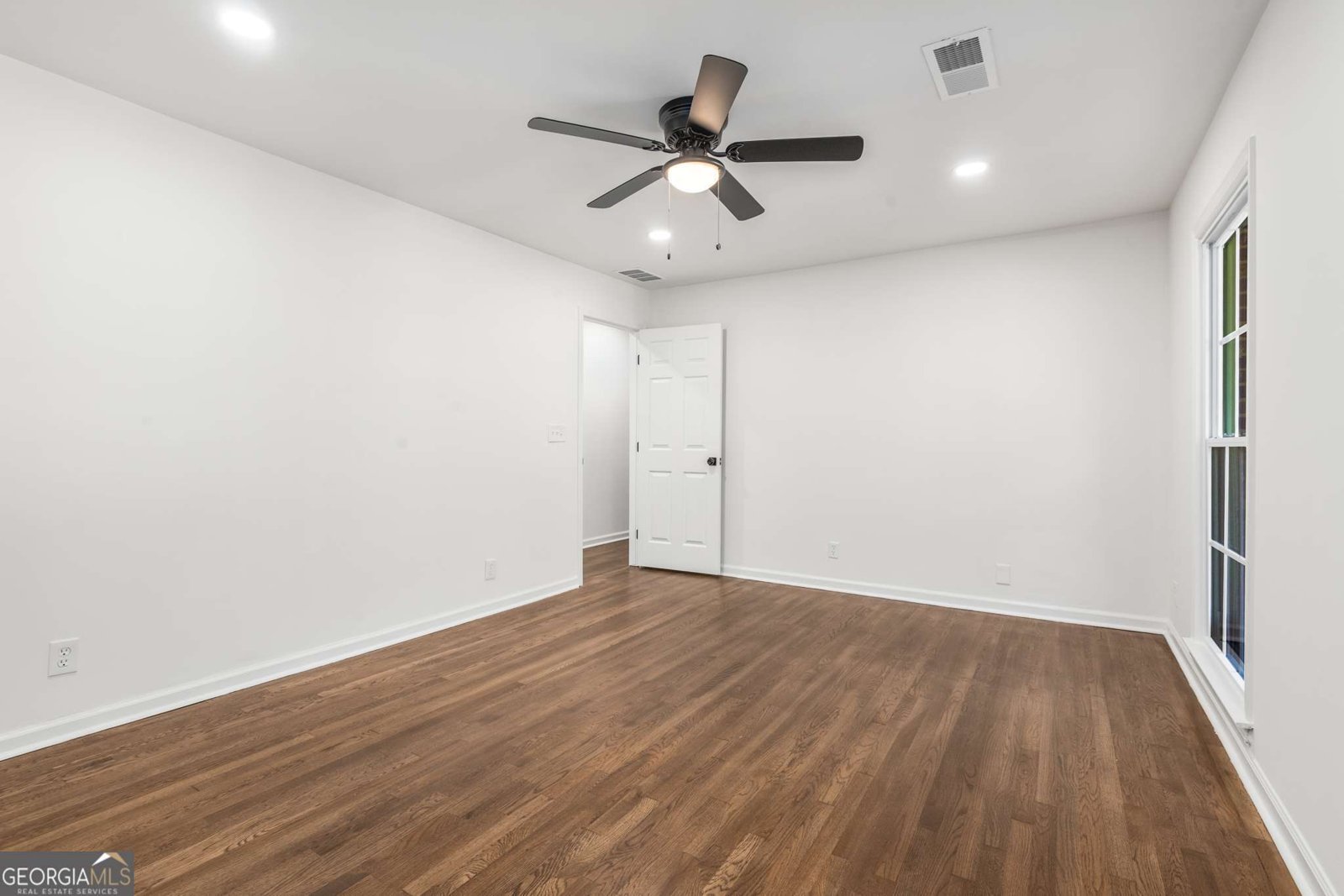 4889 Fairforest Drive Stone Mountain - Photo 31