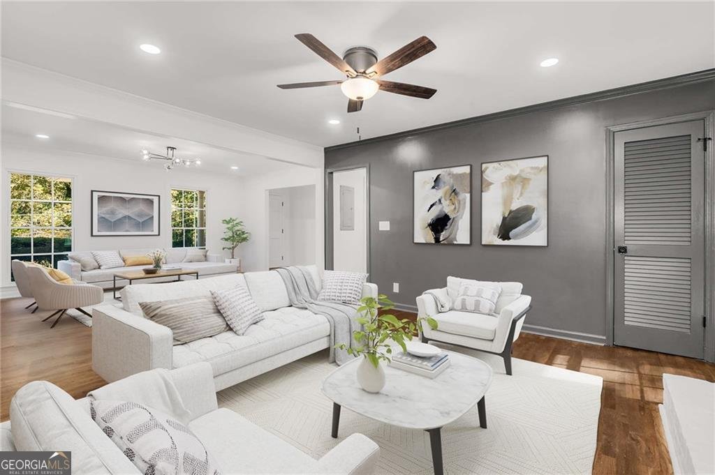 4889 Fairforest Drive Stone Mountain - Photo 8