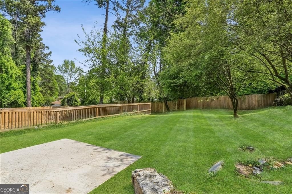 1888 La Mesa Lane Decatur - Photo 32