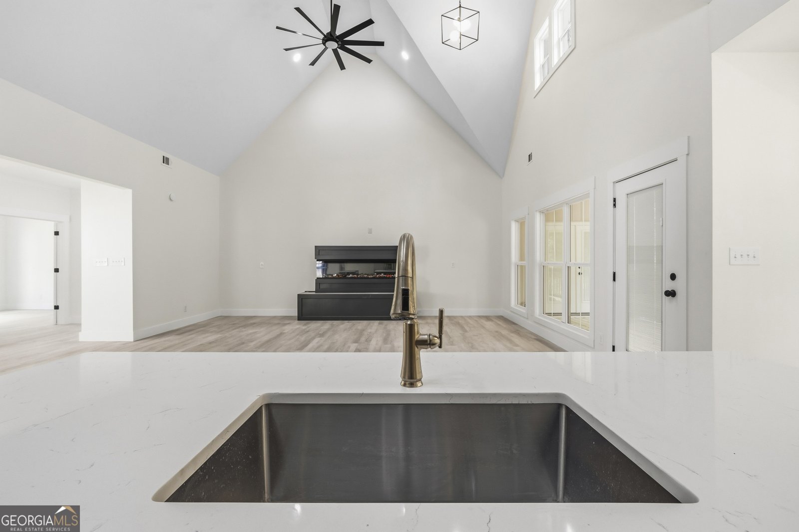 272 Clinton Crossing Drive Gray - Photo 24