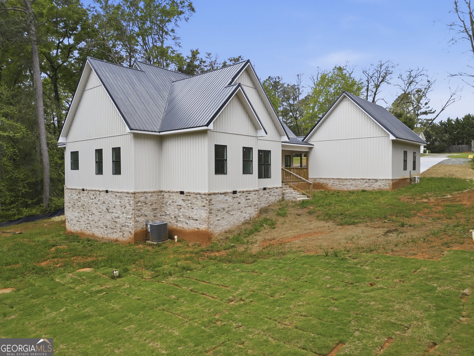 272 Clinton Crossing Drive Gray - Photo 7