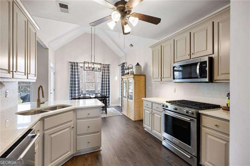 717 Golf Crest Drive Acworth - Photo 12