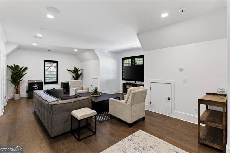 4075 Peachtree Dunwoody Road Atlanta - Photo 27