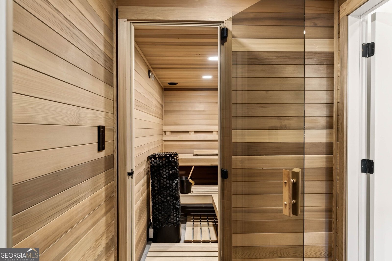 4075 Peachtree Dunwoody Road Atlanta - Photo 47