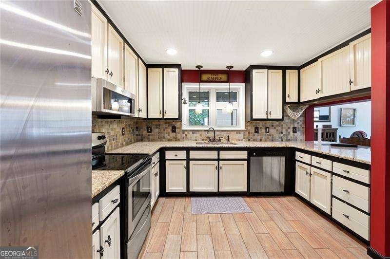 5441 Lake Drive Douglasville - Photo 6