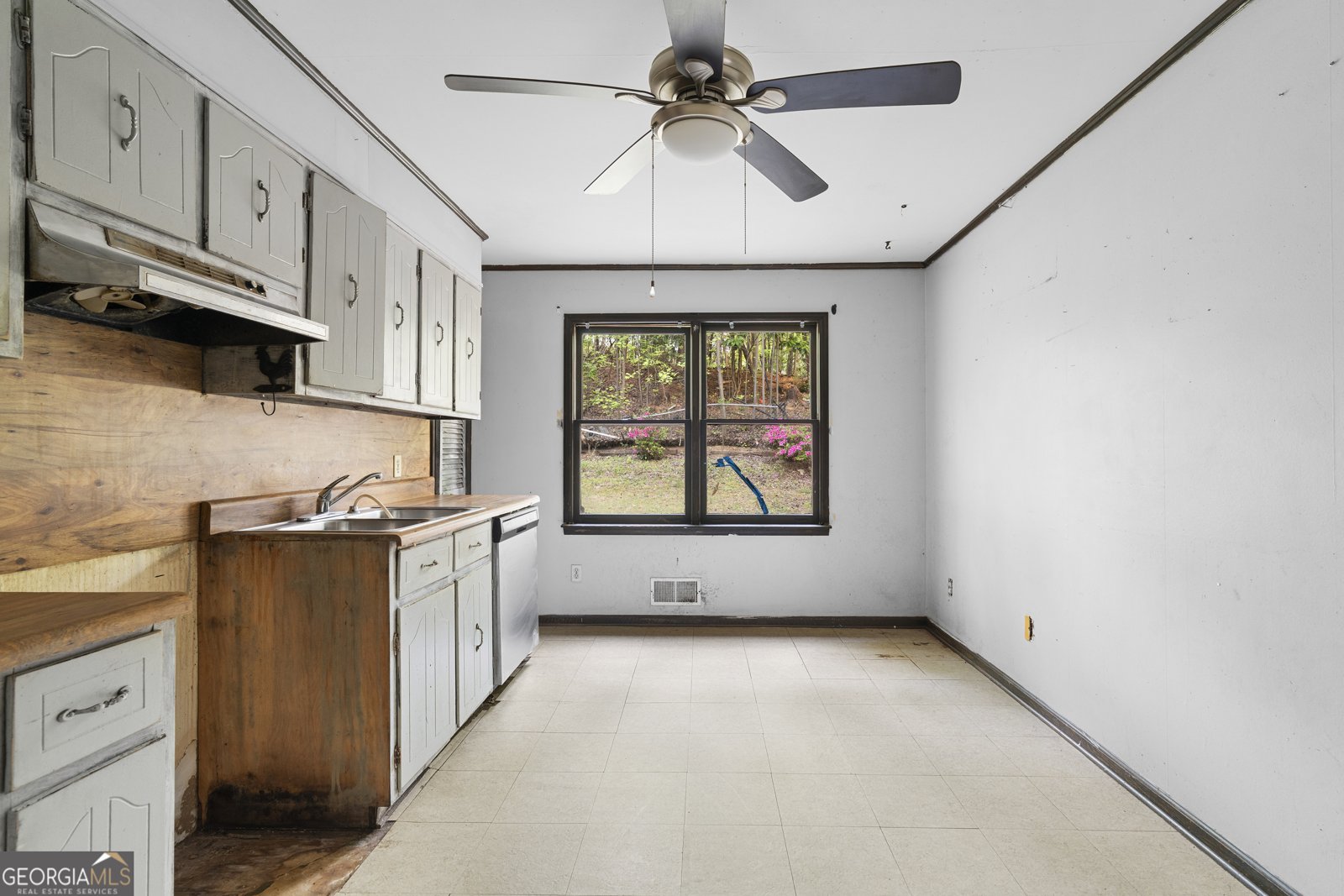 1973 Pine Tree Trail Gainesville - Photo 10