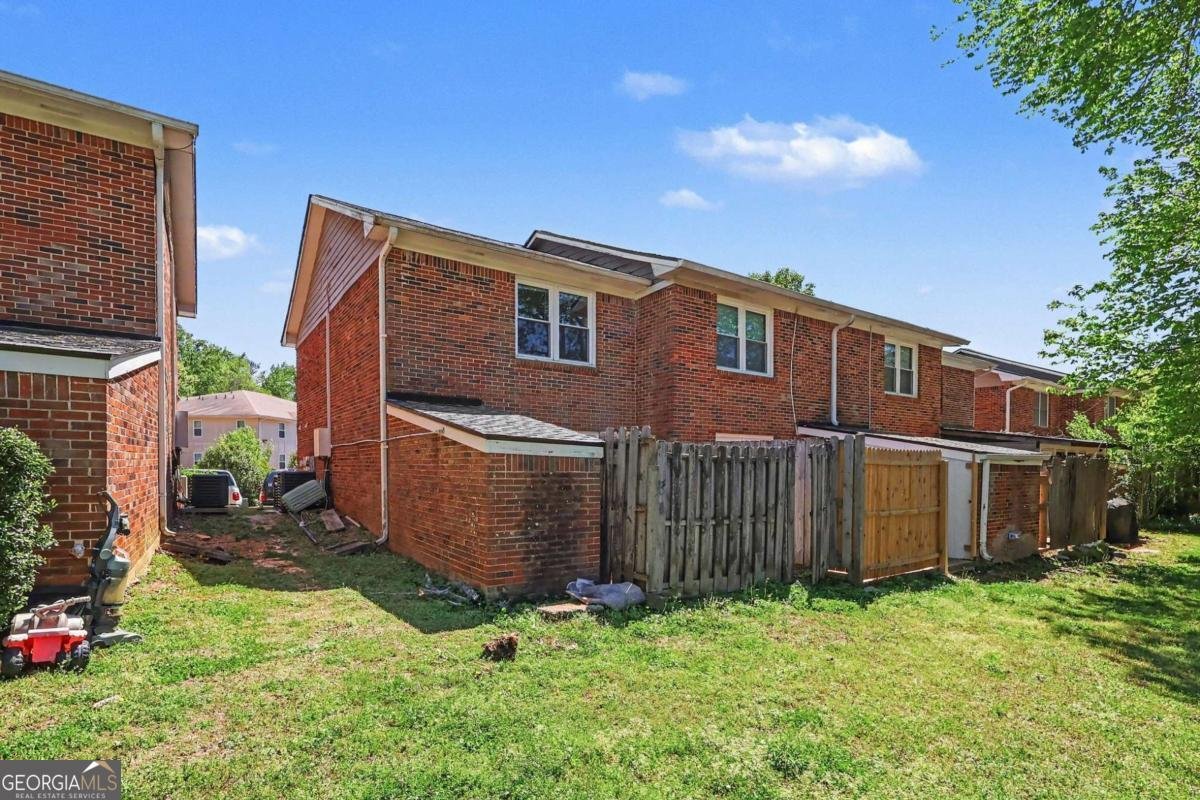 2060 Kings Gate Circle Snellville - Photo 23