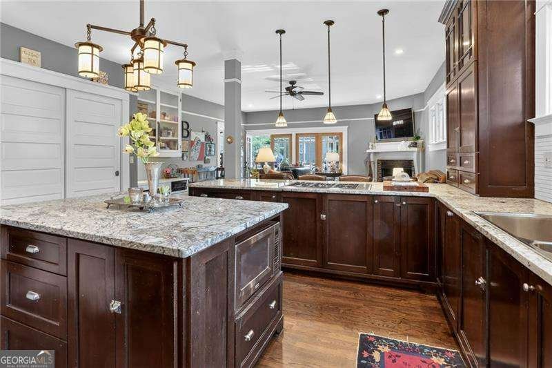 624 College Avenue Decatur - Photo 11