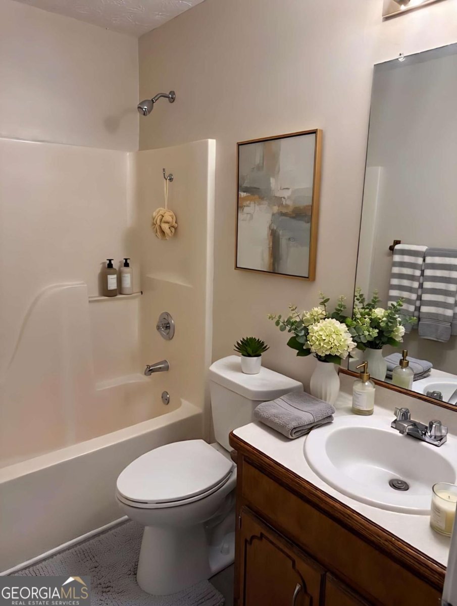 2072 Amberly Crossing Lane Dacula - Photo 10