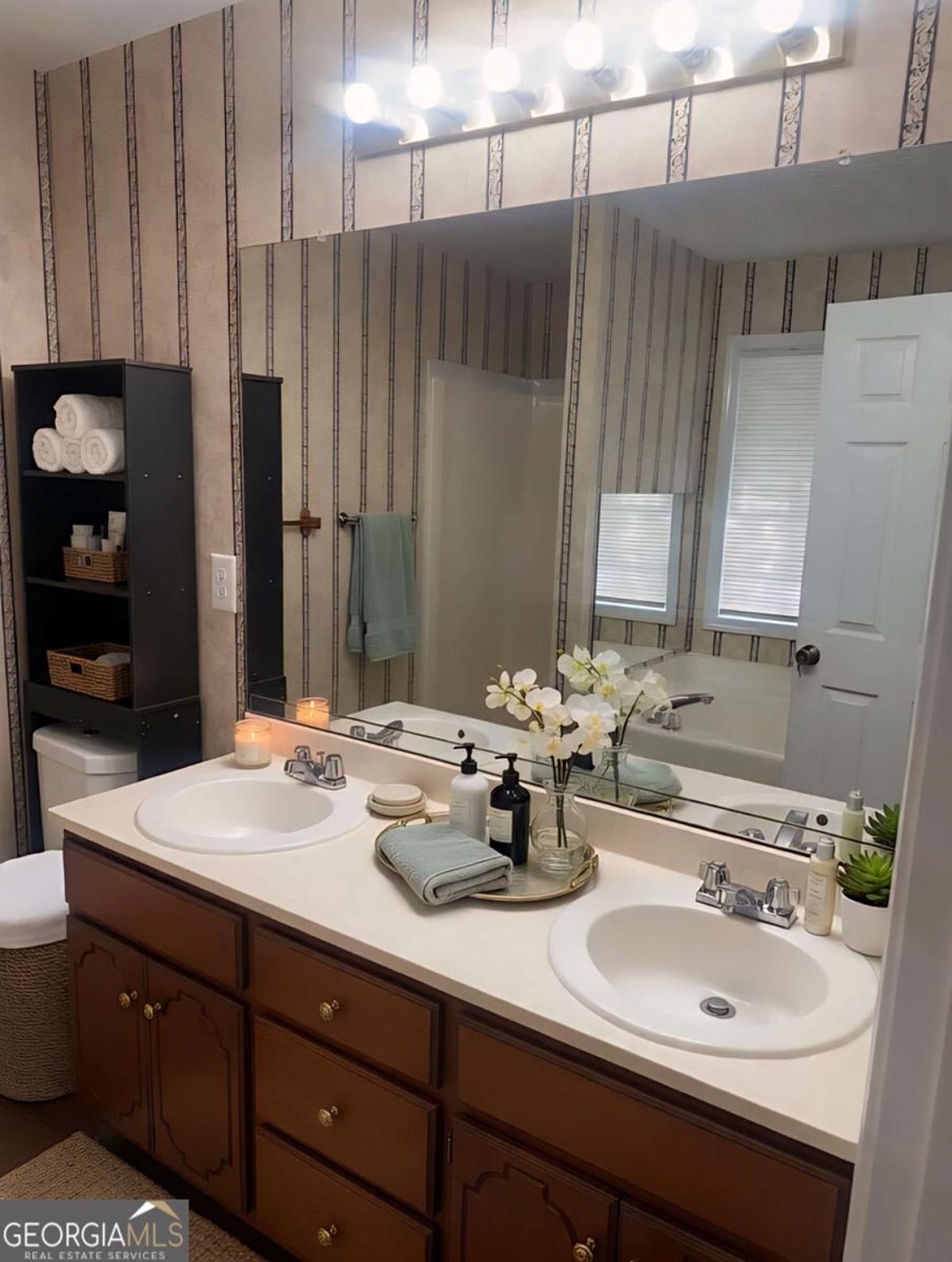 2072 Amberly Crossing Lane Dacula - Photo 7