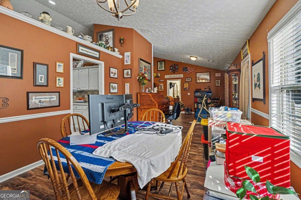 1405 Shiloh Oak Drive Loganville - Photo 6