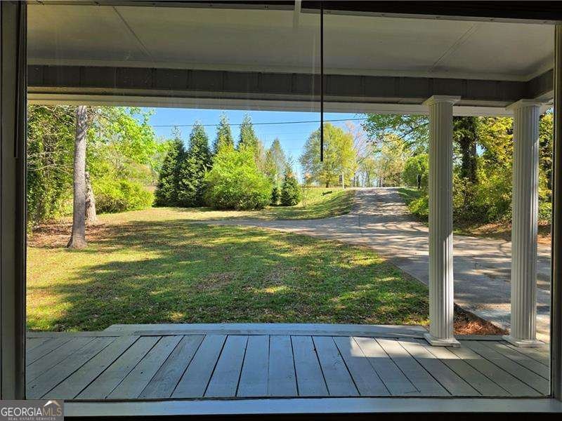 4401 Thompson Bridge Road Gainesville - Photo 16