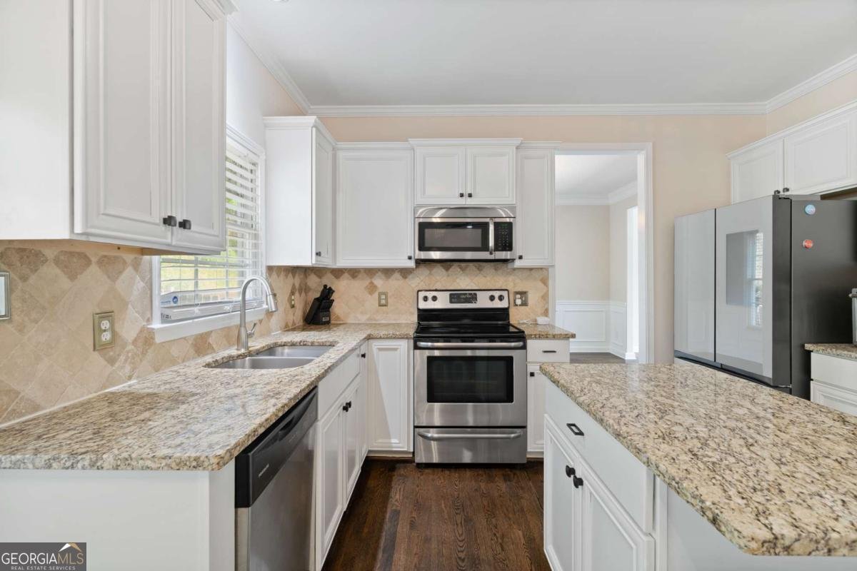 760 Gates Lane Alpharetta - Photo 11