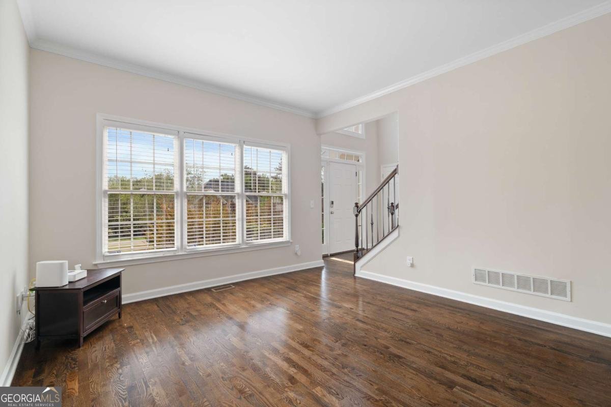 760 Gates Lane Alpharetta - Photo 6