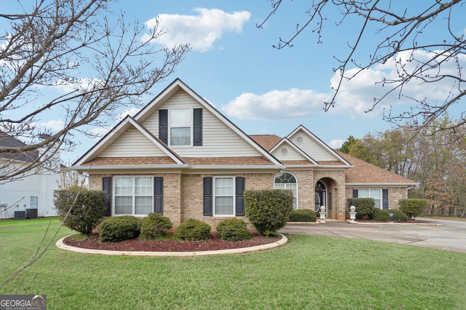 128 Moss Pointe Drive McDonough - Photo 1