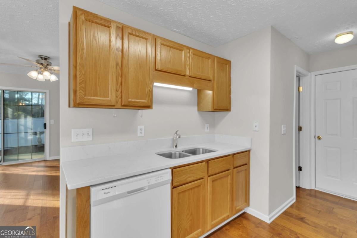 1050 Daventry Crossing Woodstock - Photo 13