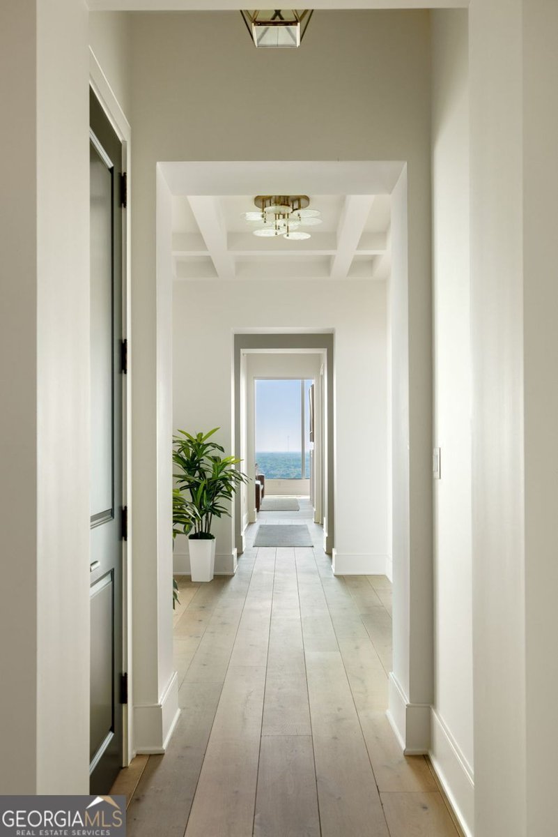 3630 Peachtree Road Atlanta - Photo 1