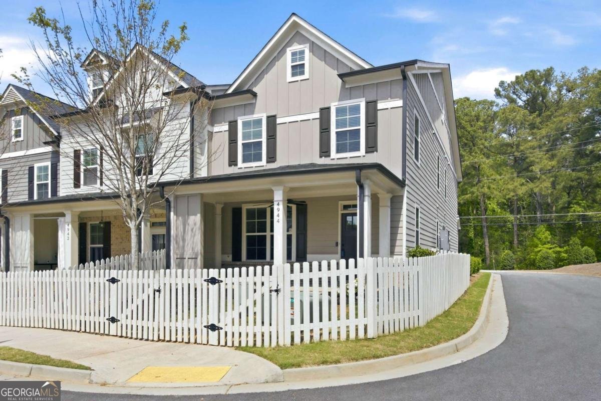 4944 Futral Drive Acworth - Photo 1