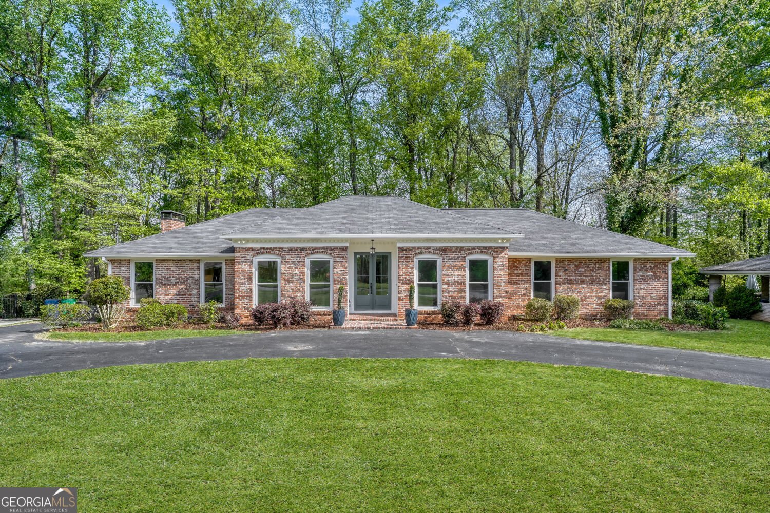 2812 Galahad Drive Atlanta - Photo 1