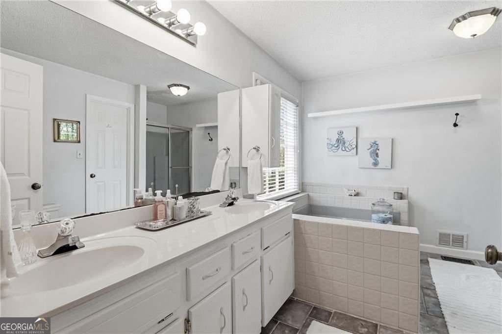 206 Apple Court Woodstock - Photo 23