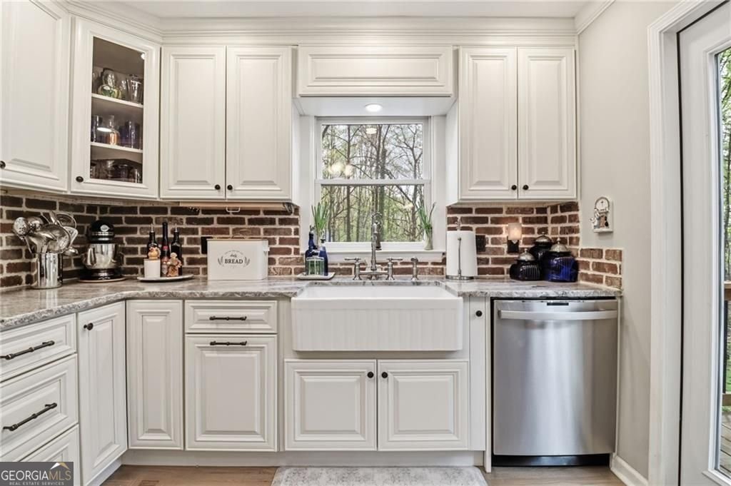 206 Apple Court Woodstock - Photo 28