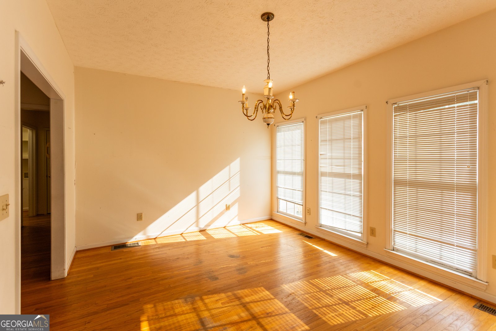 1643 PJ East Road Covington - Photo 32