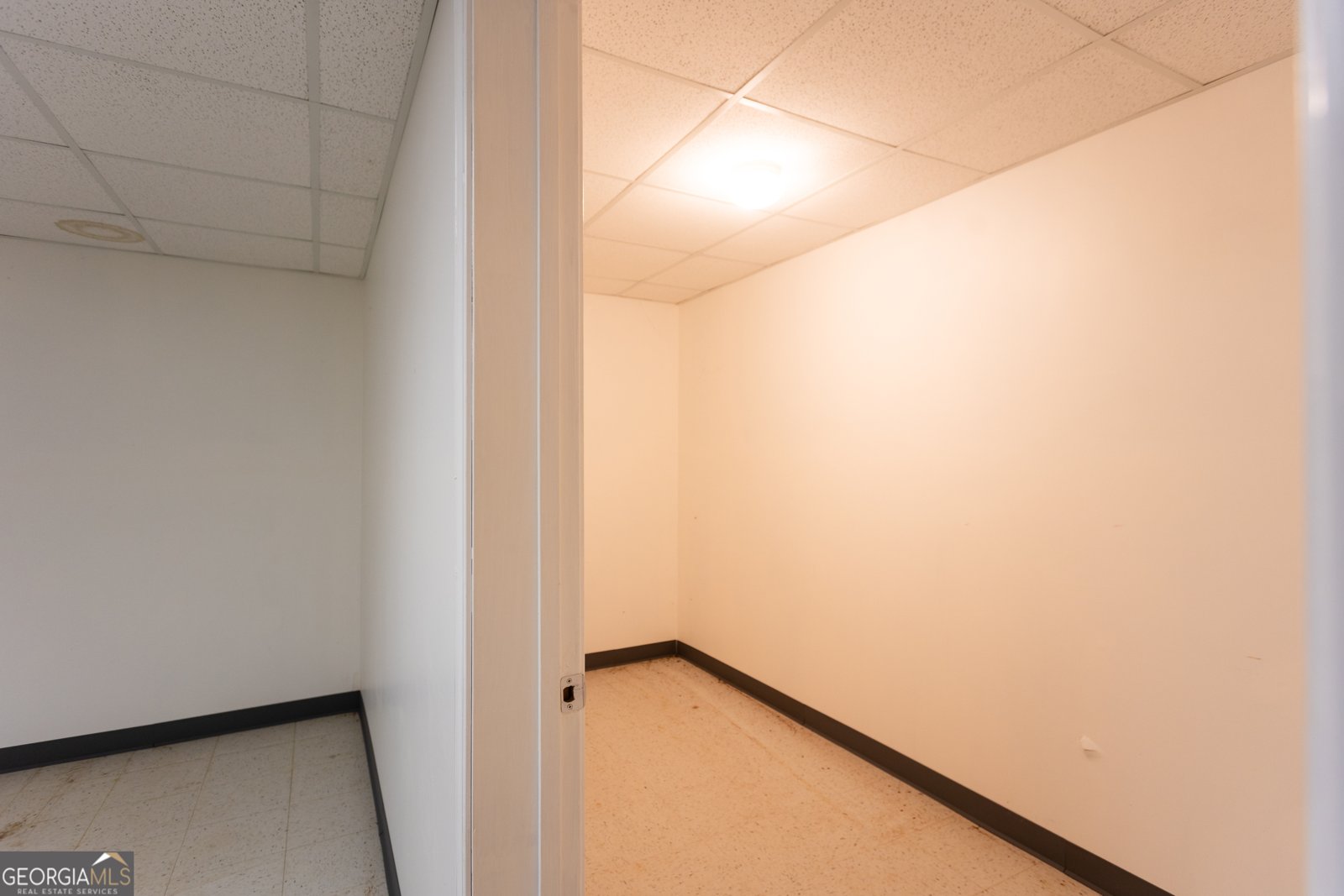 1643 PJ East Road Covington - Photo 52