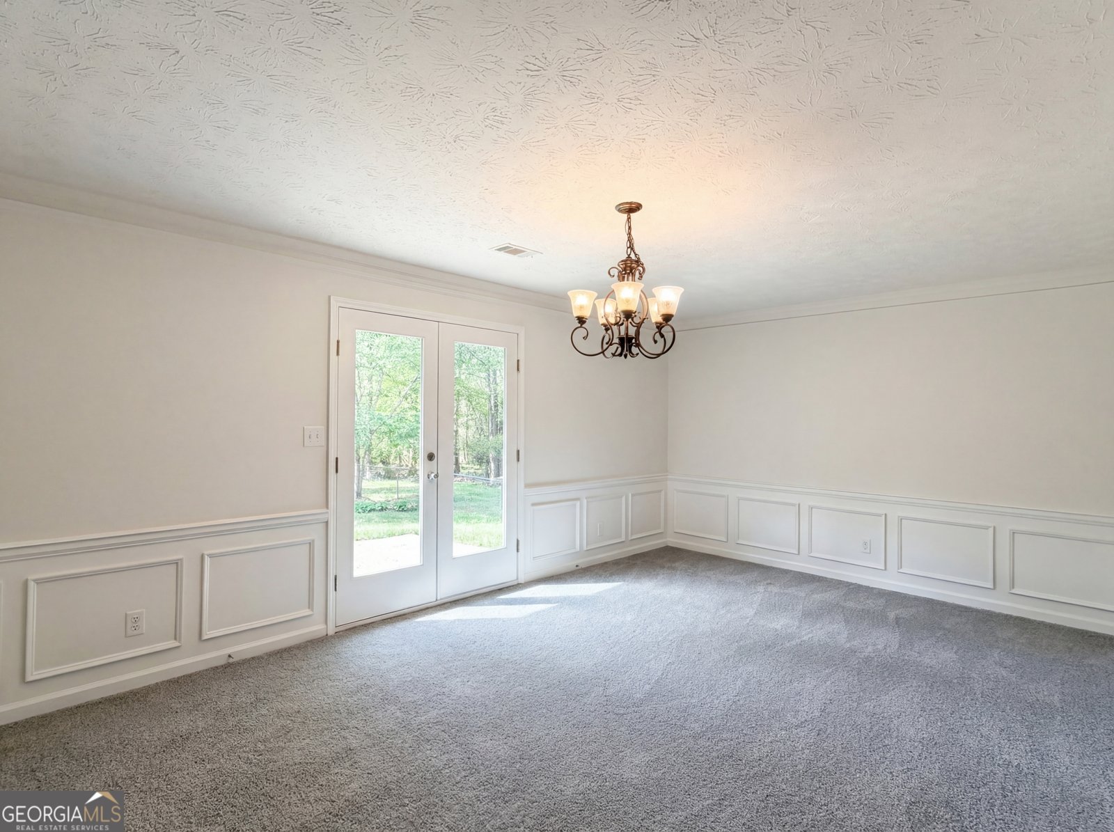 1622 Spaniel Court Conyers - Photo 13