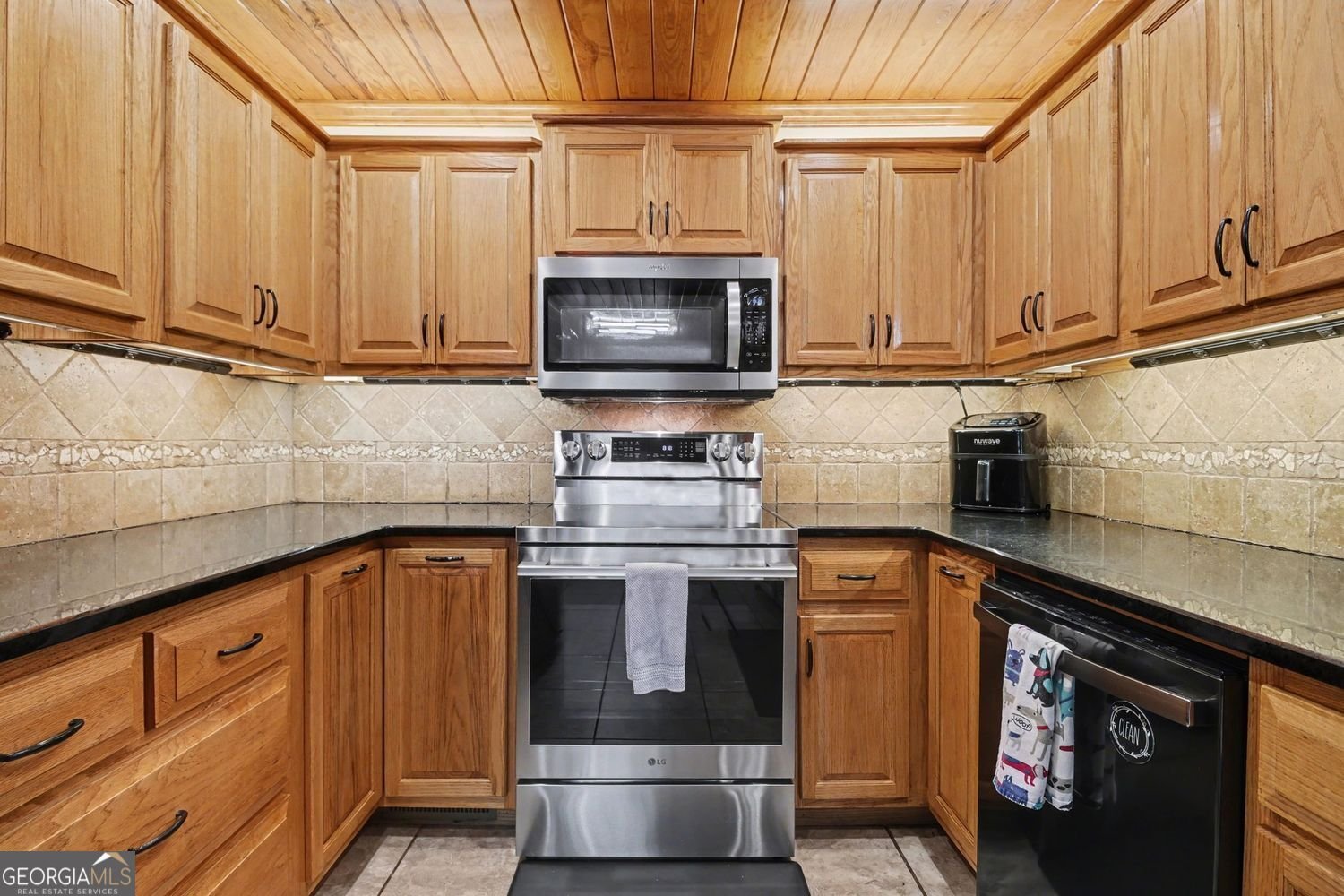 2758 Hightower Road Ball Ground - Photo 13