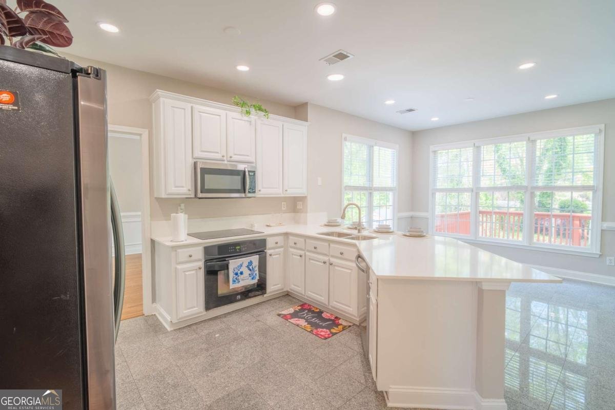 3819 Meandering Way Lilburn - Photo 8