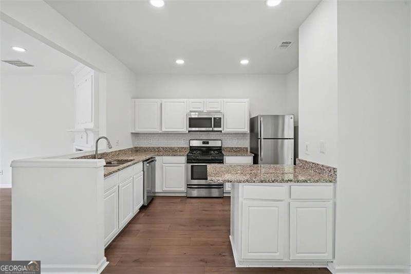 1763 Stanwood Drive Kennesaw - Photo 11