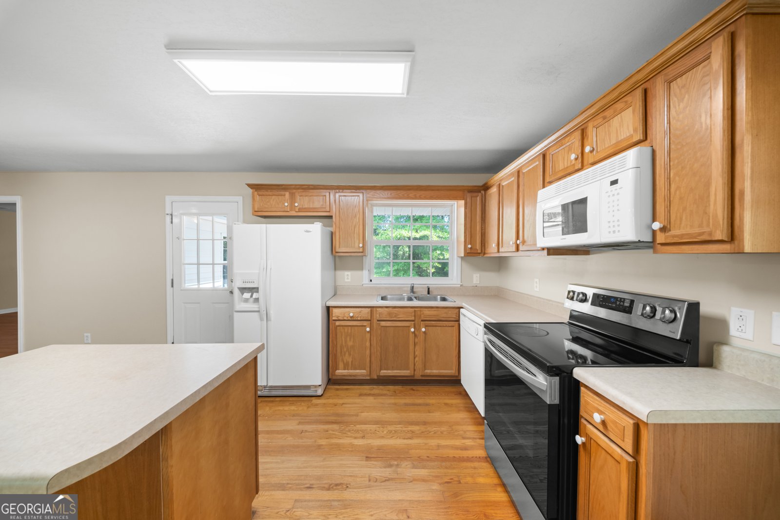 103 Forest Road Sylvania - Photo 10