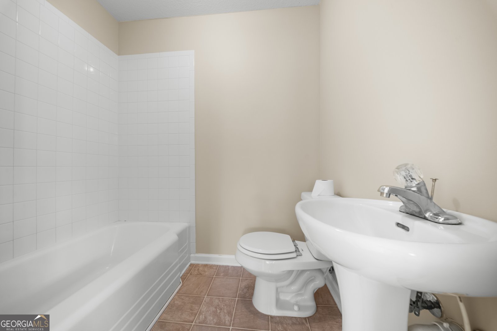 103 Forest Road Sylvania - Photo 18